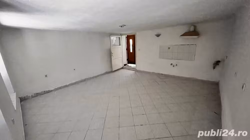 Casa de vanzare