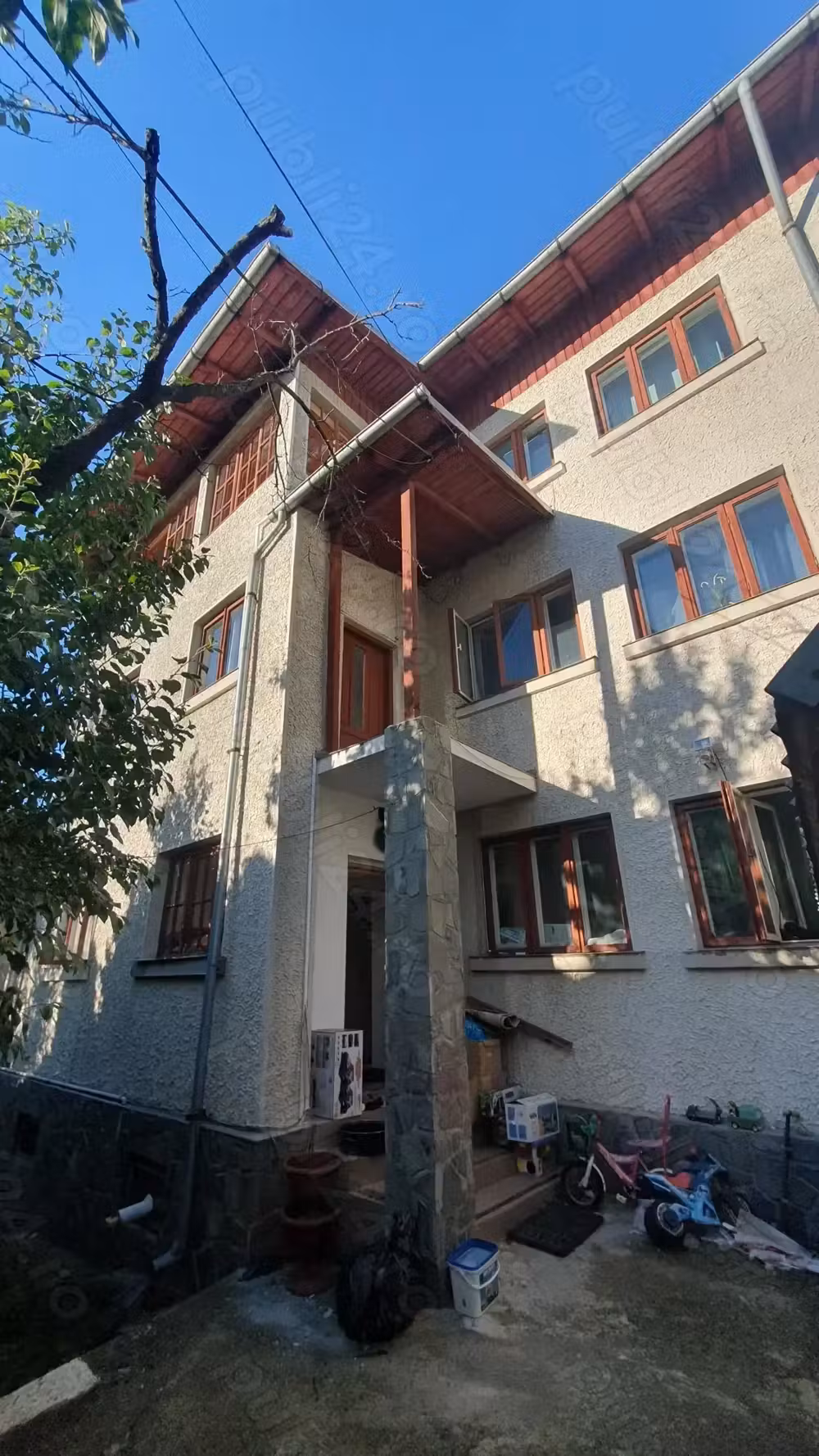Vand casa Campina