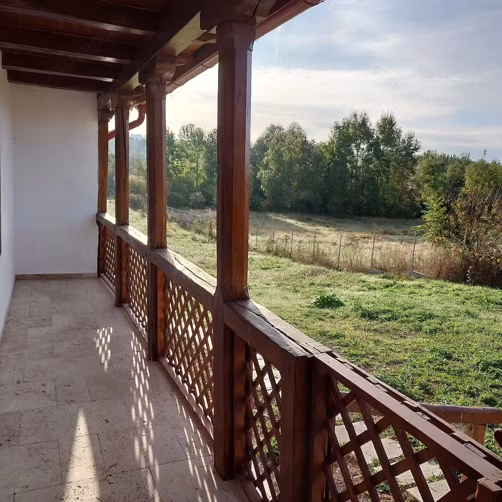 Casă de vânzare la sat