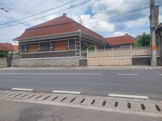 Casă Alesd