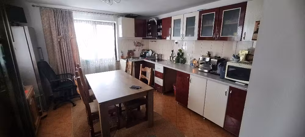 Casa+Teren