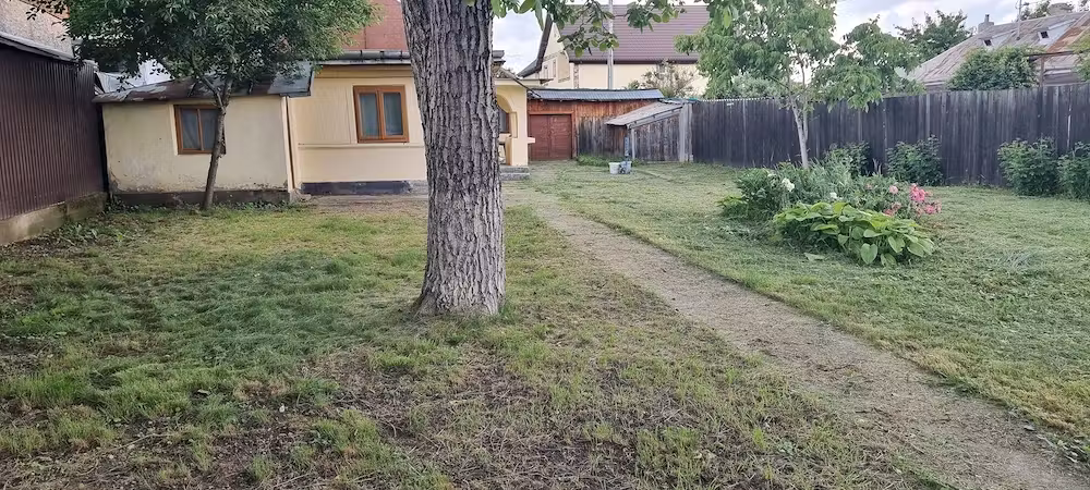 Casă · 3 camere · 70 m², Serbanesti, Bacău
