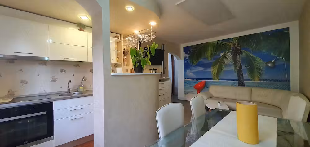 Apartament de inchiriat - Etaj 1 - 2 dormitoare + living - Liceul Pedagogic - Sistem dual încălzire
