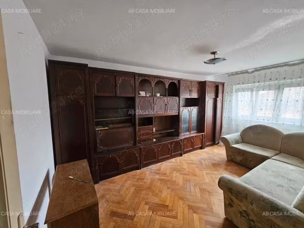 Apartament 3 camere, decomandat, 1 baie, 2 balcoane, et. 1, Ion Ionescu de la Brad, comision 0%