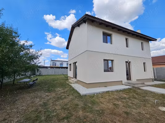 Casă Mosnita Noua
