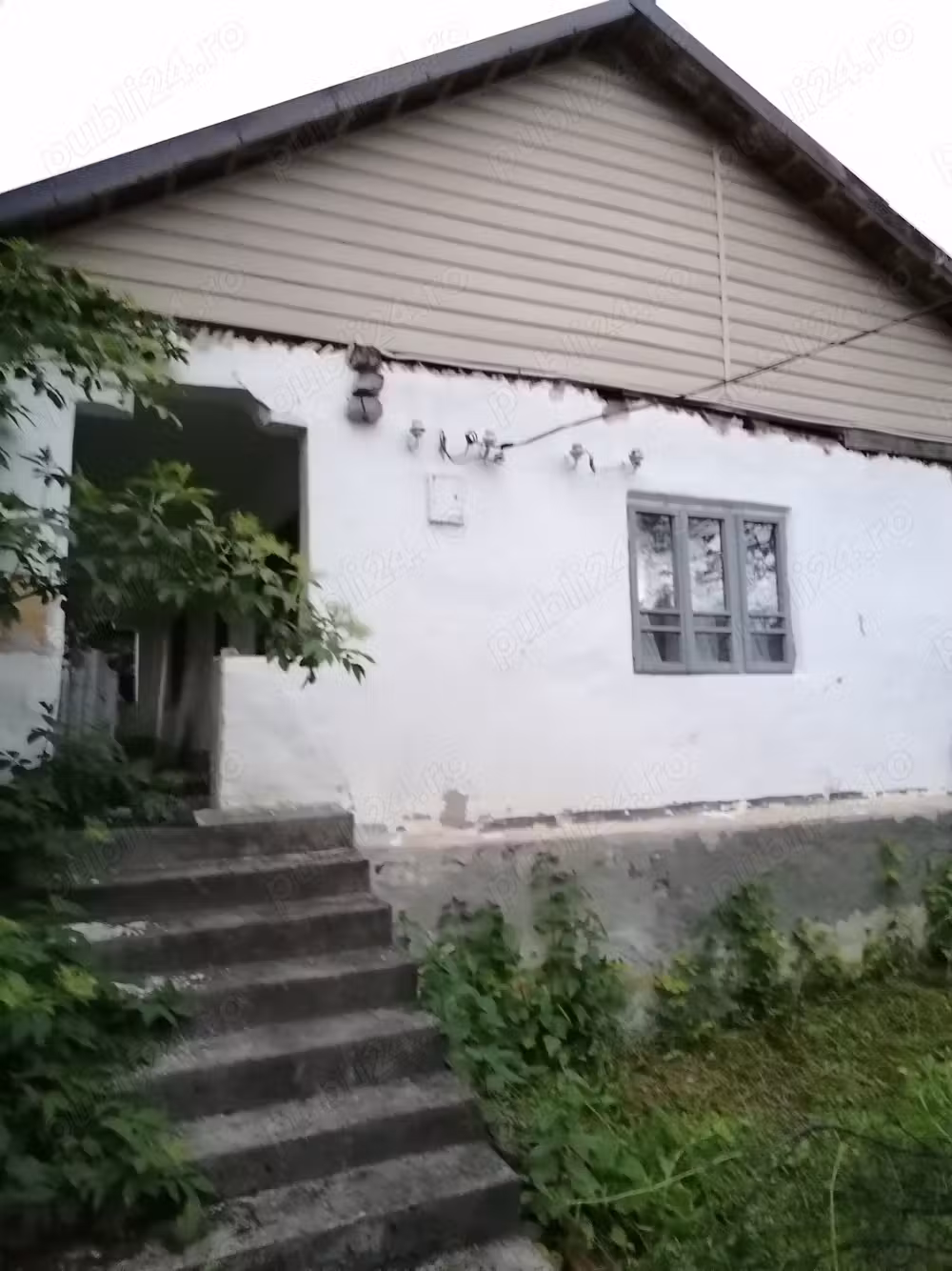 Casă de vânzare