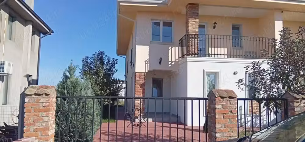 Proprietar vand duplex 130m2 cora dumbravita