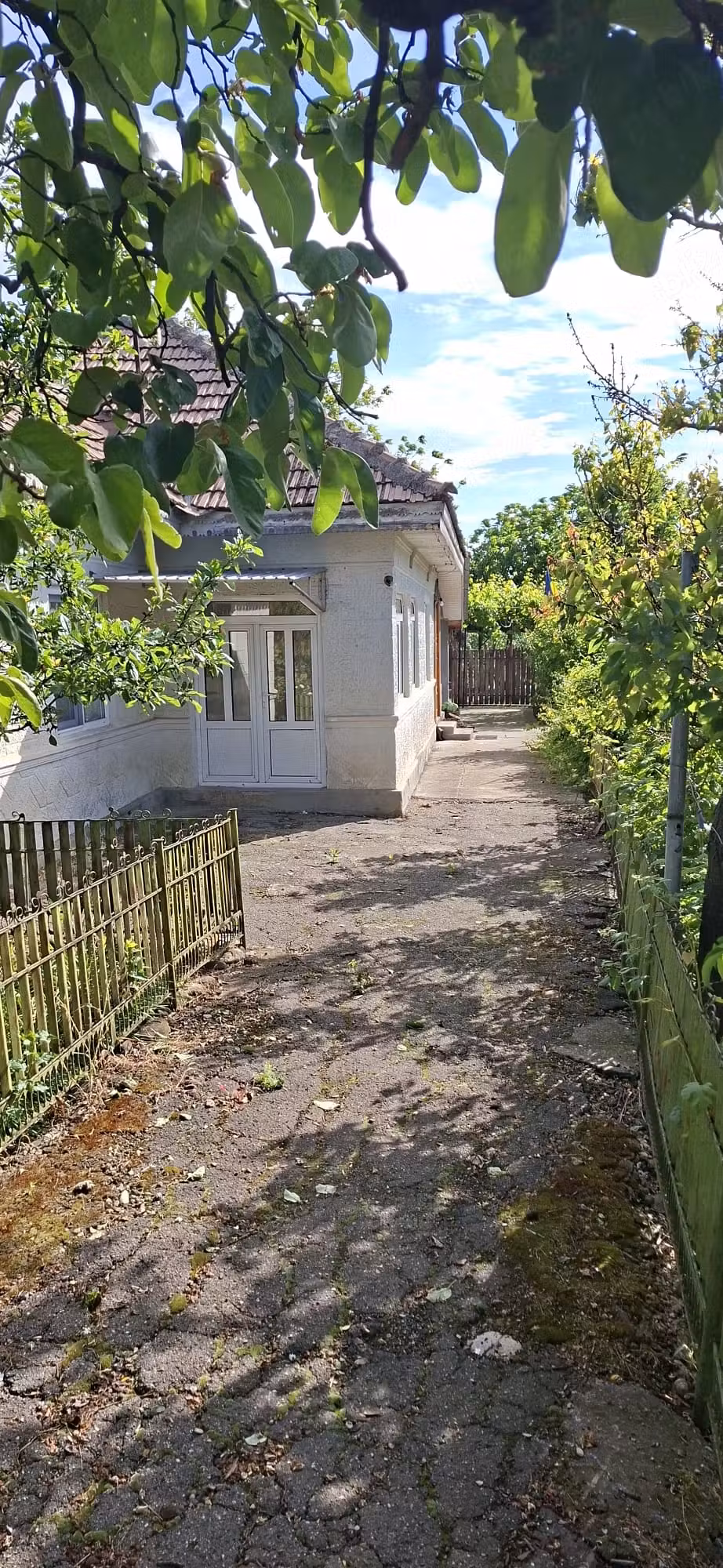 Casă de vânzare Sat. Coțatcu Comuna Podgoria Mun. Râmnicu Sărat