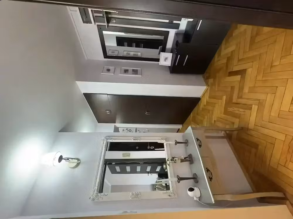 Apartament 3 camere de vânzare