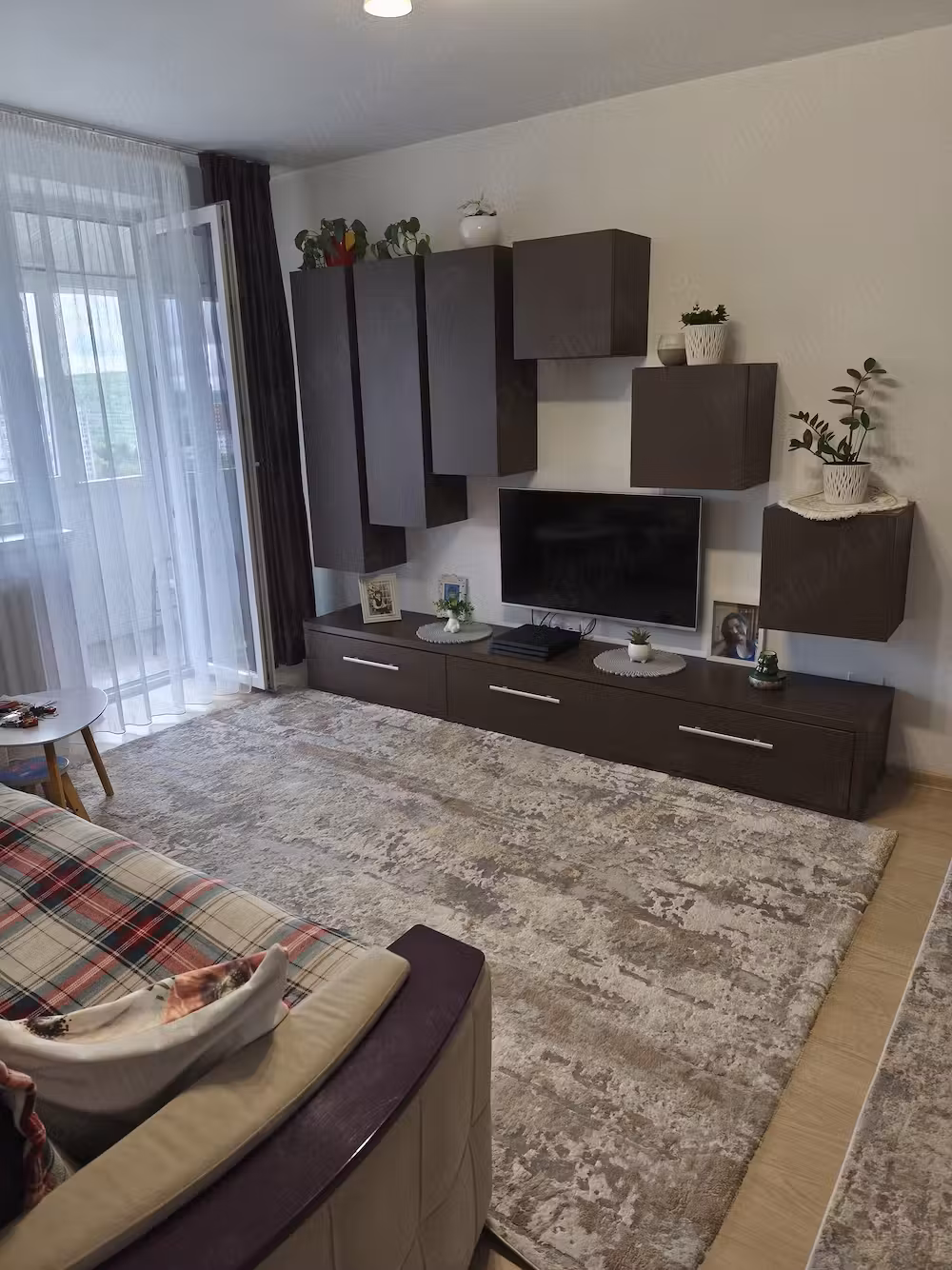 Vând apartament 2 camere in cartierul Gheorgheni