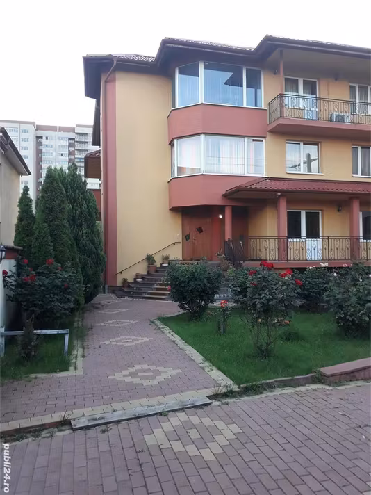 Casă GHENCEA