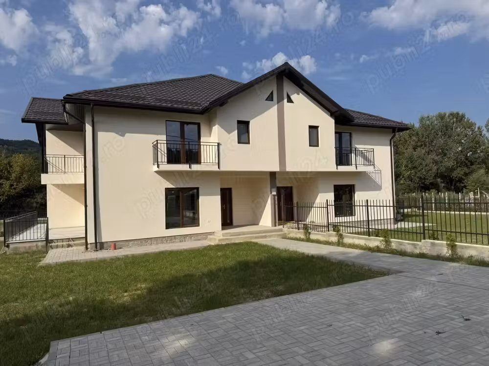Casă · 3 camere · 102 m², Bujoreni, Râmnicu Vâlcea