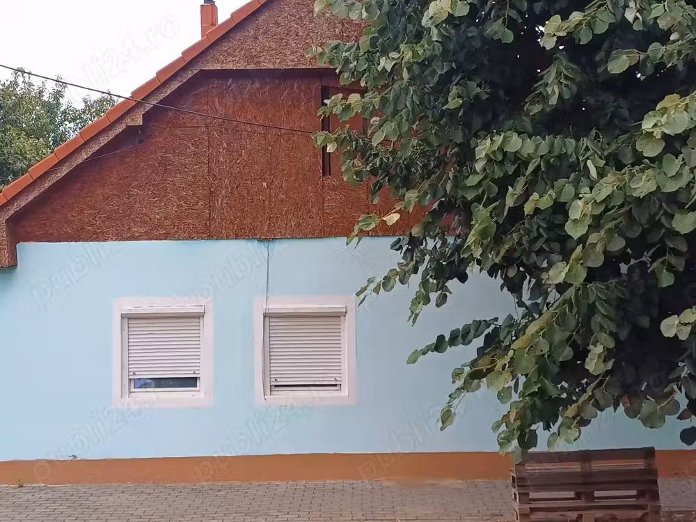 Casa de vanzare