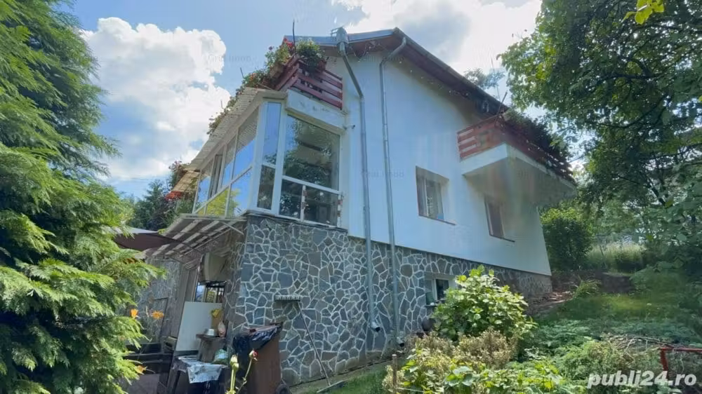 Casă · 5 camere · 163 m², Gura Beliei, Comarnic