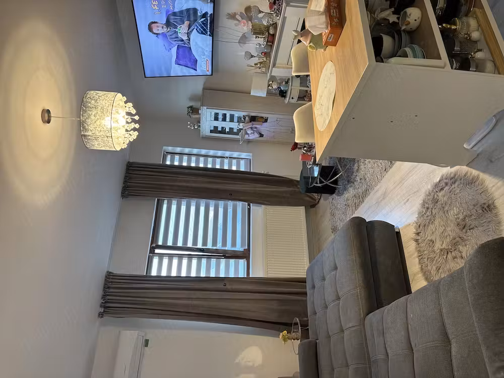 Apartament 3 camere cu curte in vila