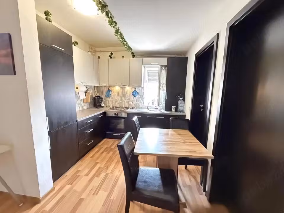 Apartament 3 camere cu acces la grădină și zonă verde   Sânandrei
