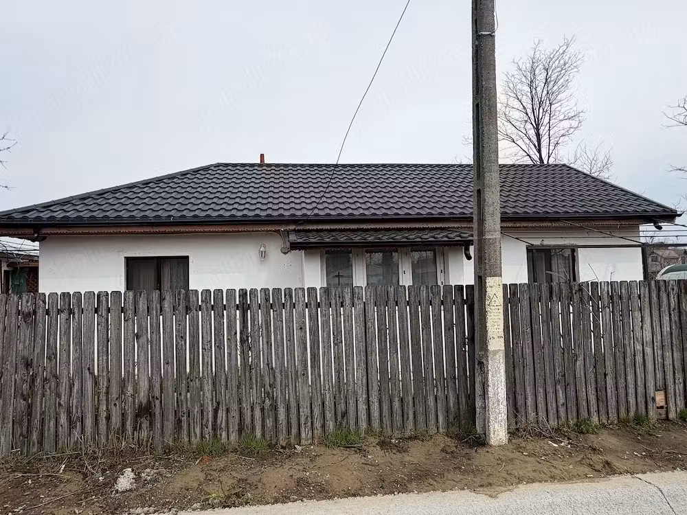 Casa de vanzare