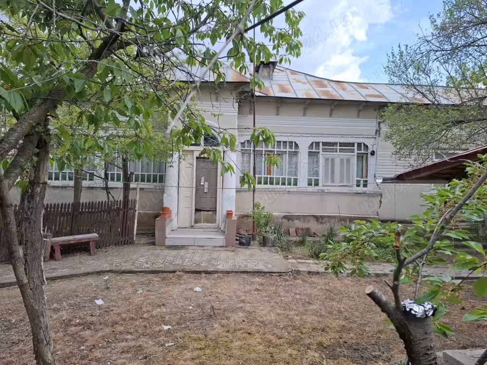 Casa la curte Lalosu, Portaresti VL