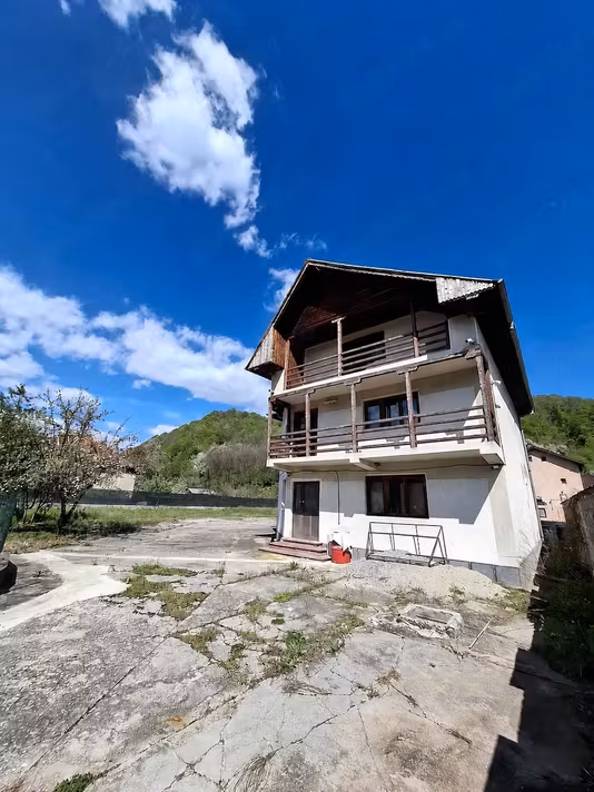 Casă Olanesti
