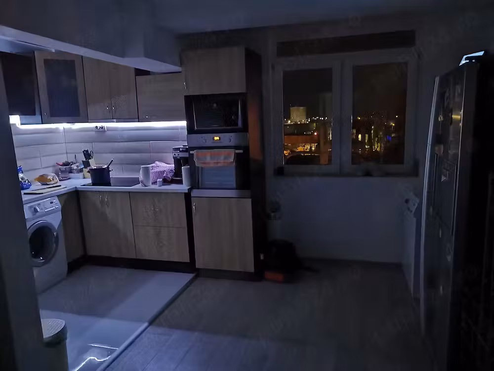 PROPRIETAR Garsonieră Confort 1 (32 mp) mobilata si utilata complet, clima, totul electric
