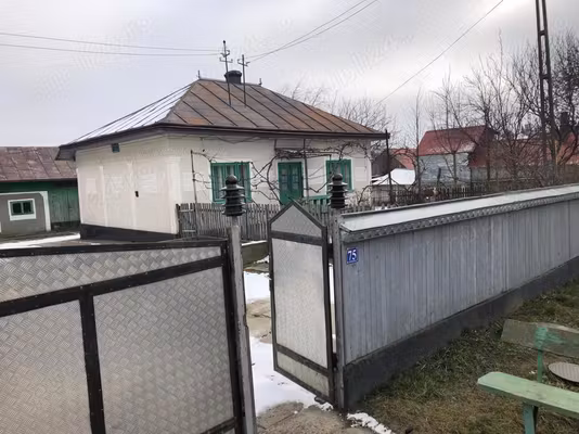 Casă Balinesti