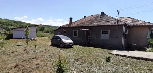 Casă Dobra
