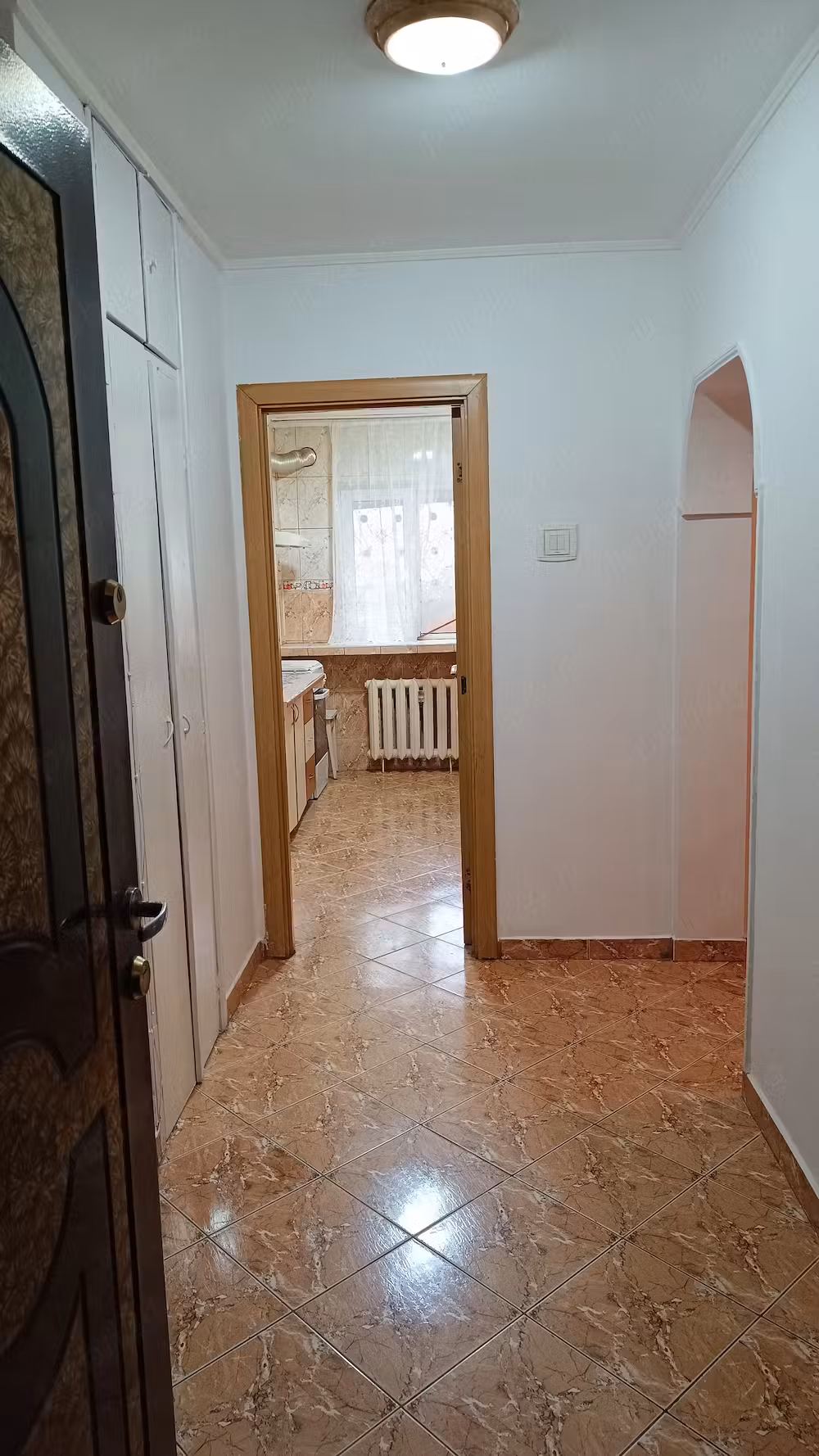 Vând apartament 2 camere parter cf.1,Militari-Gorjului,metrou,piața sector 6