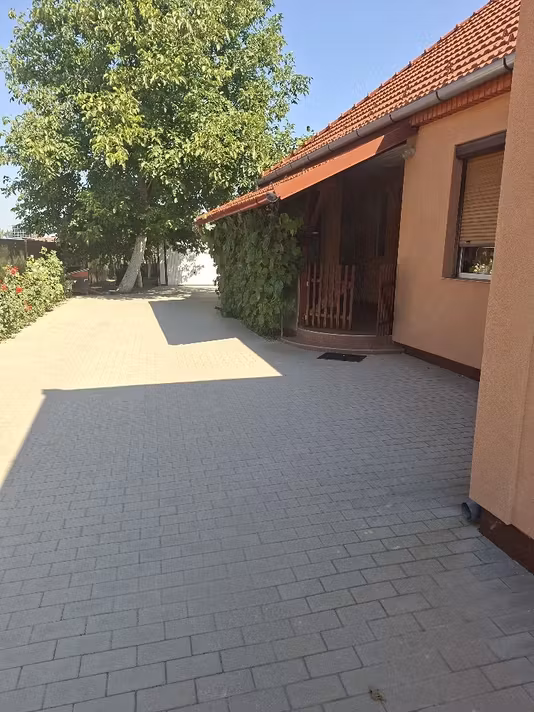 Casă Domanesti