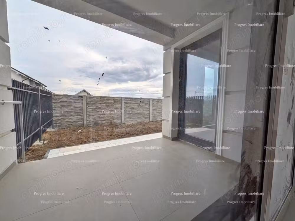 Casa in triplex-3 dormitoare+living+birou-100 mp- Calea Urseni, langa Zone Cafe- 155.000 euro