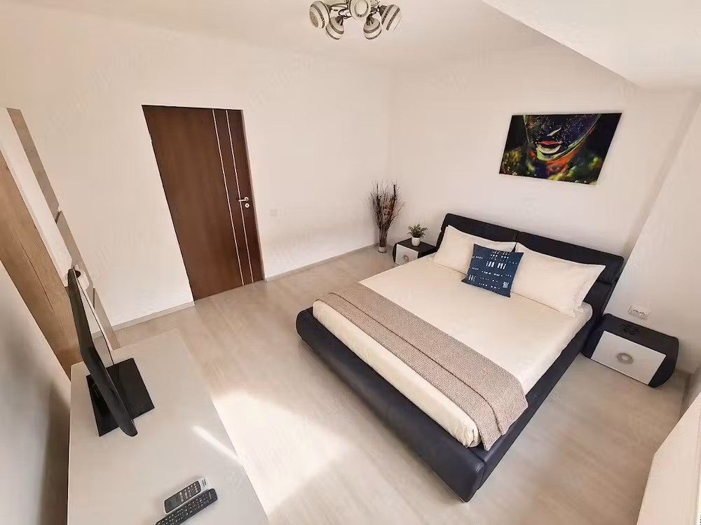 Apartament 2 camere decomandat, 53 mp, metrou Dimitrie Leonida