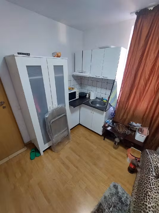 Garsonieră Militari