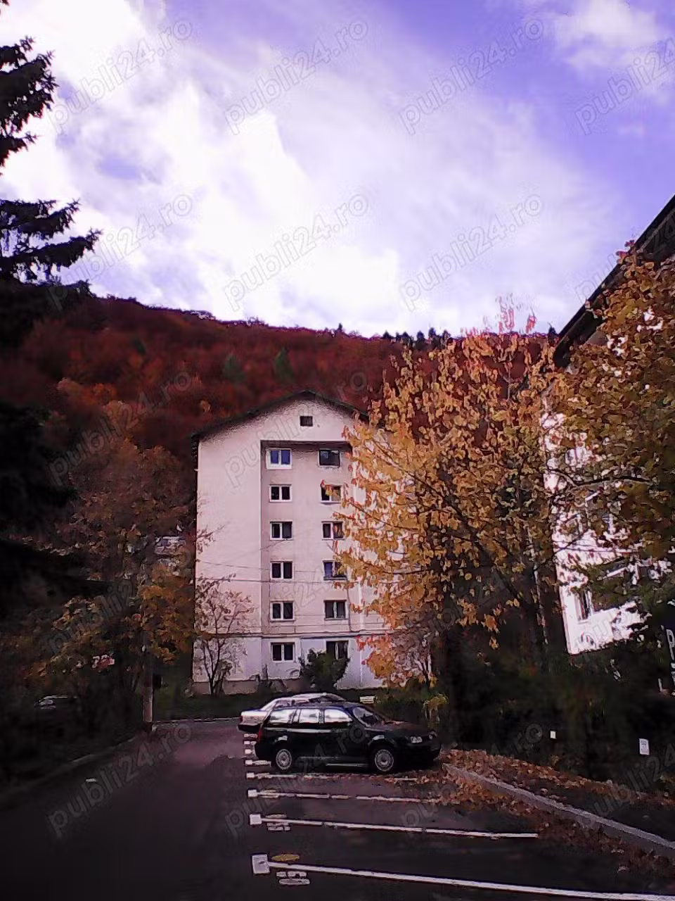 2 camere decomandate in Sinaia la schimb cu garsoniera in Sinaia, Busteni cu diferenta bani