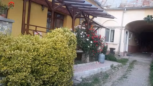 Casă Ultracentral