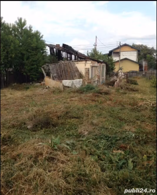 Casă Pleasa