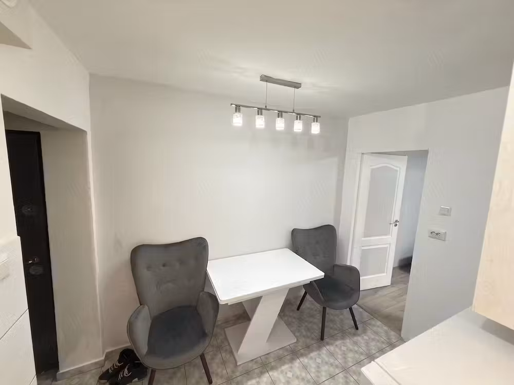 Apartament 2 camere Reșița , Aleea Nuferilor