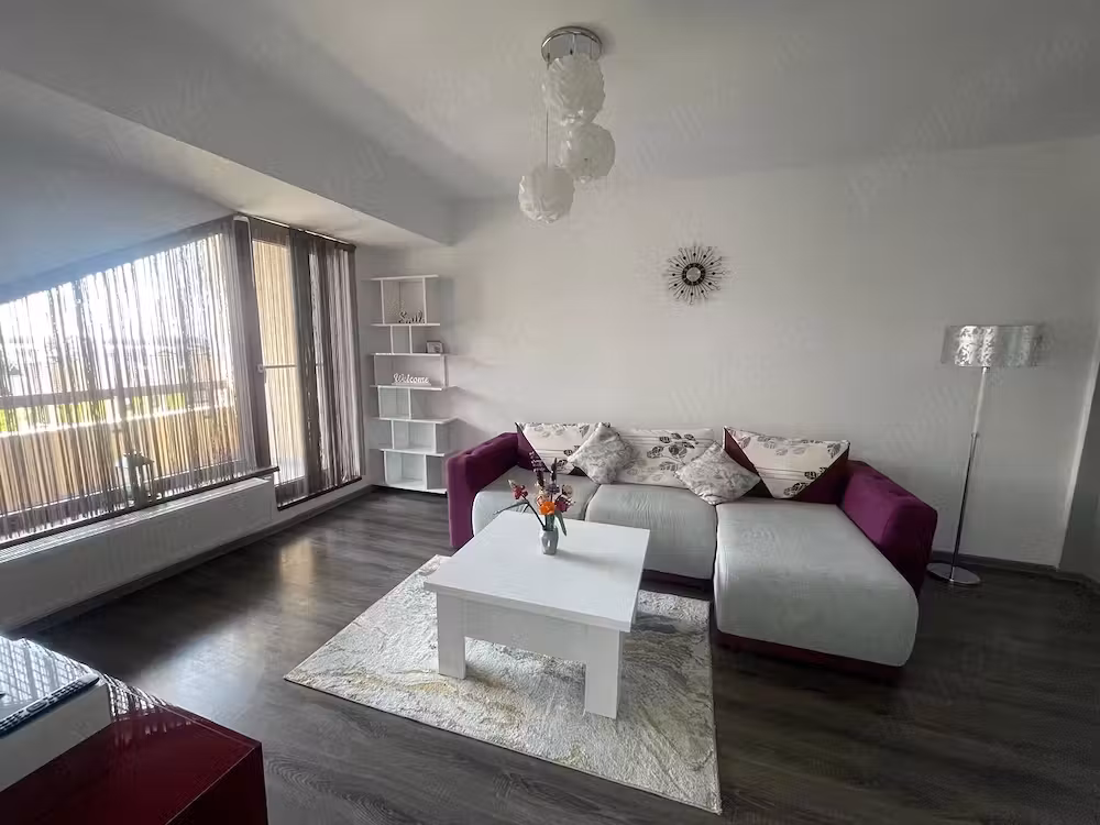 Apartament 2 camere de închiriat   Brașov, zona Tractorul, Str. Ioan V. Socec