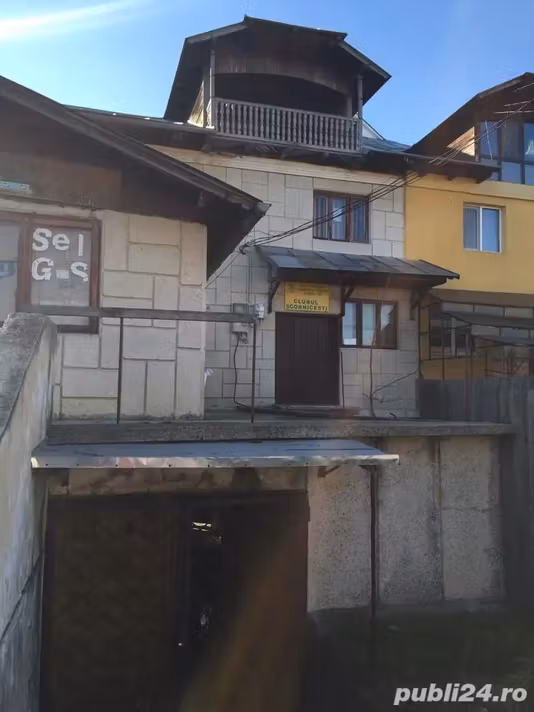 Casă Scornicesti