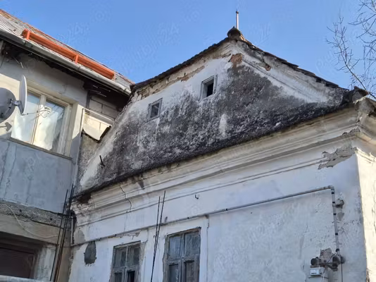Casă Sacele