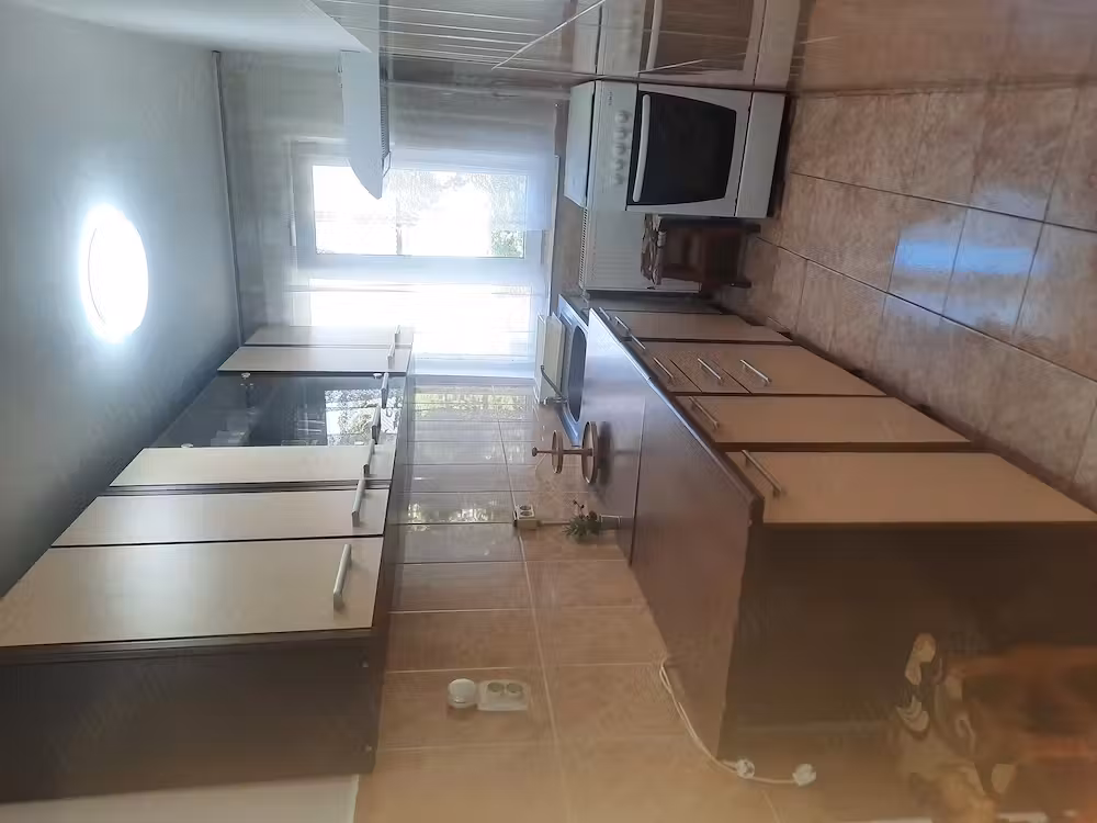 Închiriez Apartament cu 2 camere! Caransebes,Zona Nord