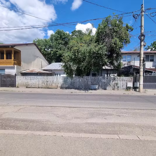 Casă Sala Sporturilor