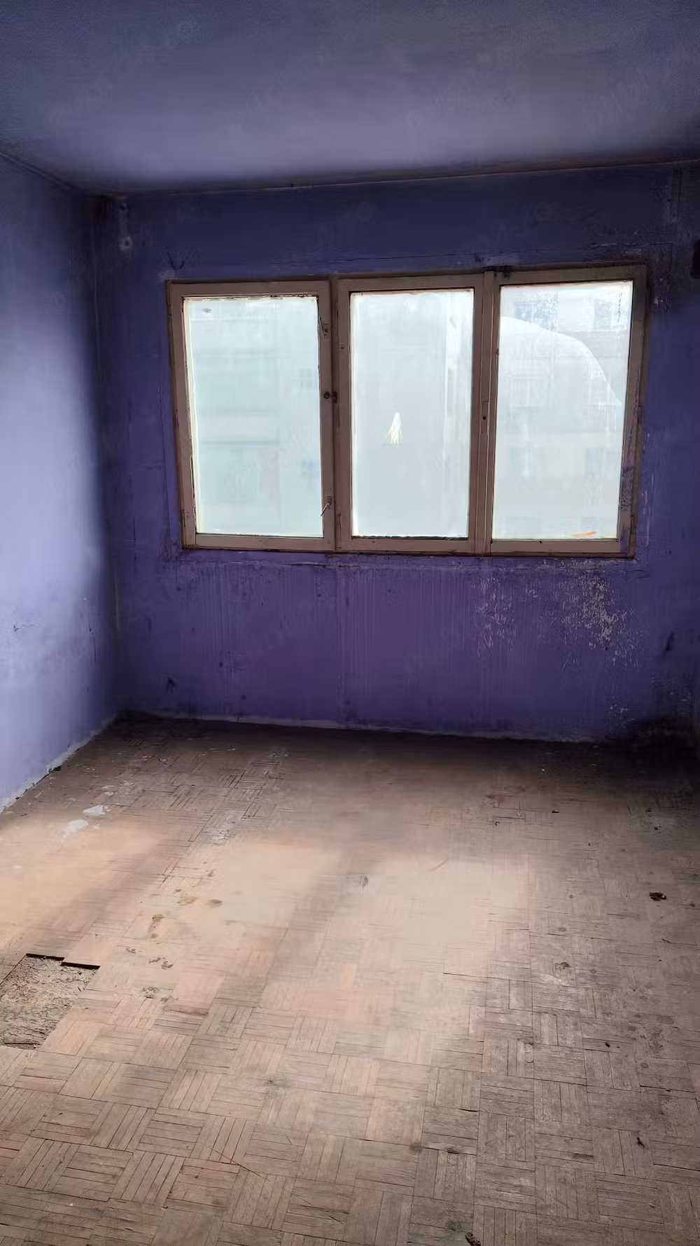 Apartament 2 camere 56 mp Orsova Mehedinti str Portile de Fier 1 central de renovat
