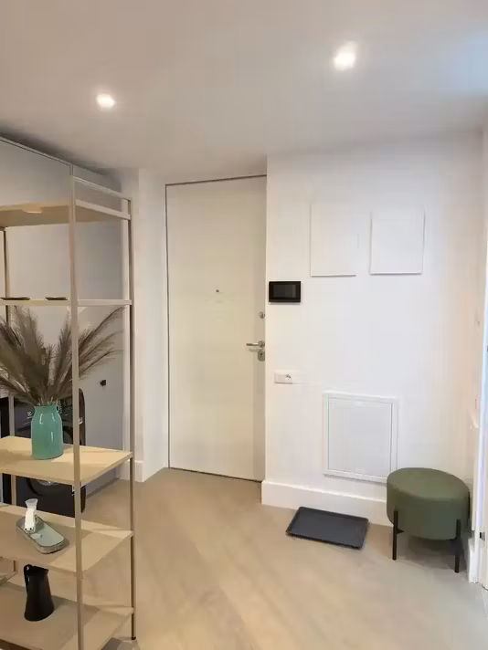 Apartament Cambrige School