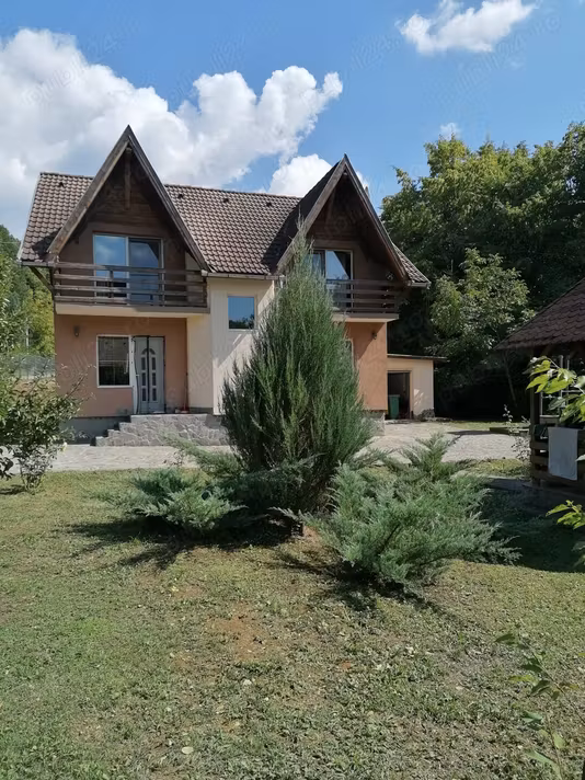 Casă Carbunari
