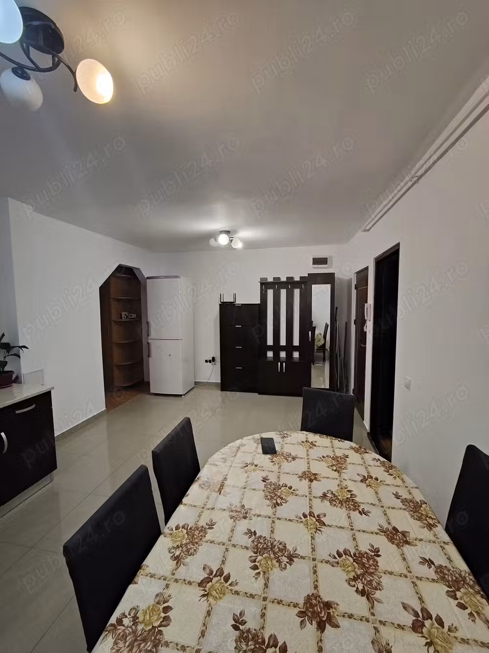 PF închiriez ap.3 camere in Brădet, str. Pictor Ioan Sima