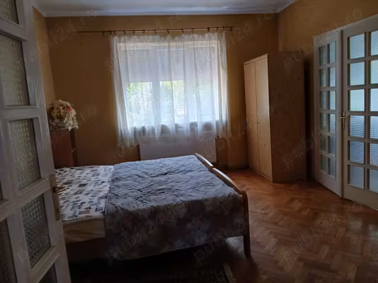 Casă 14%25252525252525252bMai