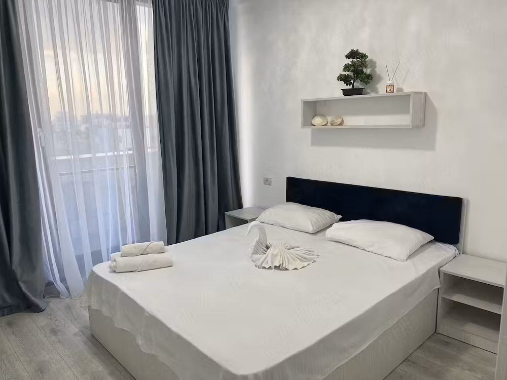 Apartament 2 camere + studio de inchirat
