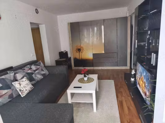 Apartament Titan - Balta Albă