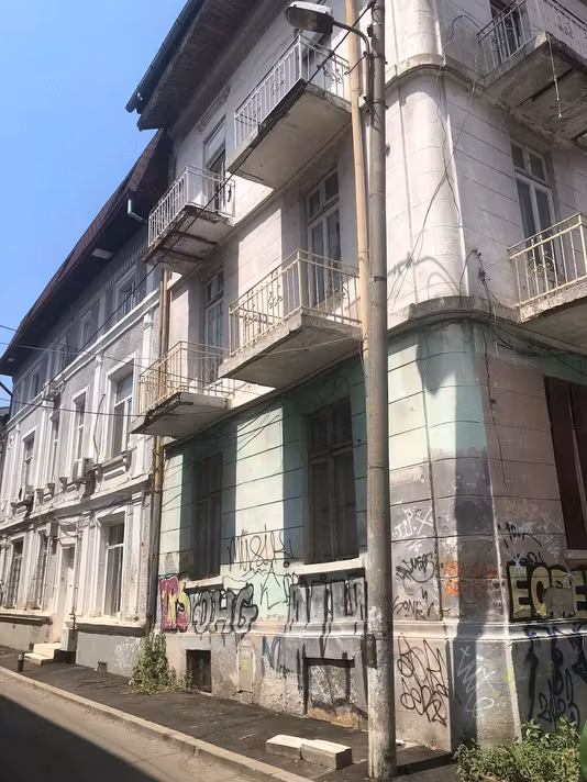 Casă Sector 3