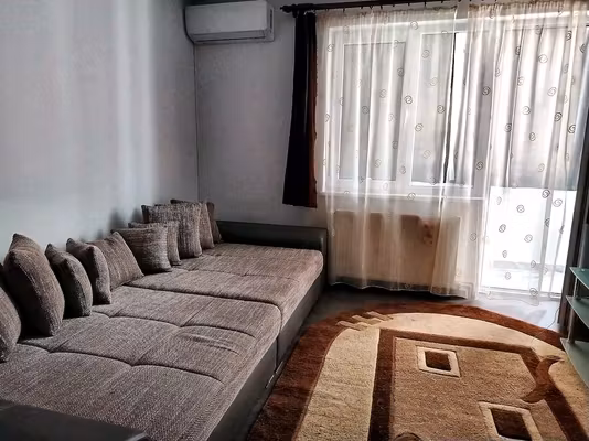 Apartament Piata