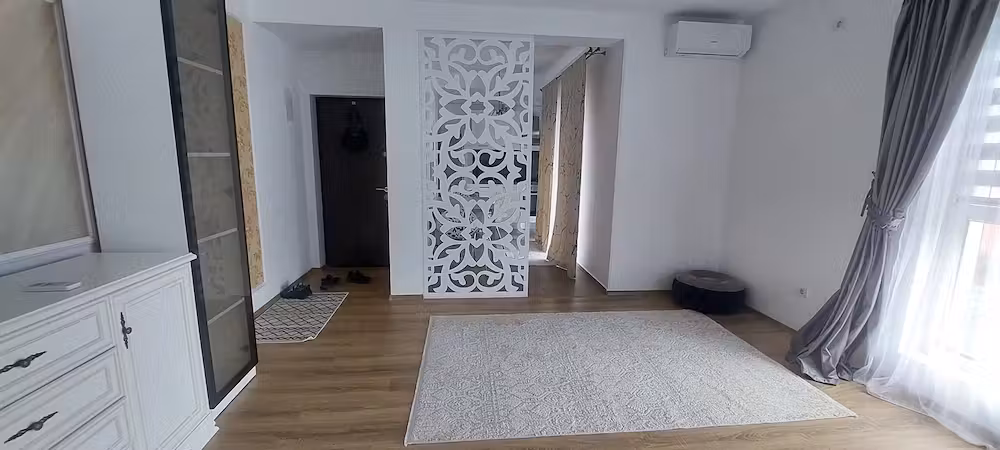 Apartament cu 2 camere mobilat si utilat et 2 la doar cateva minute de iulius MALL Lipovei